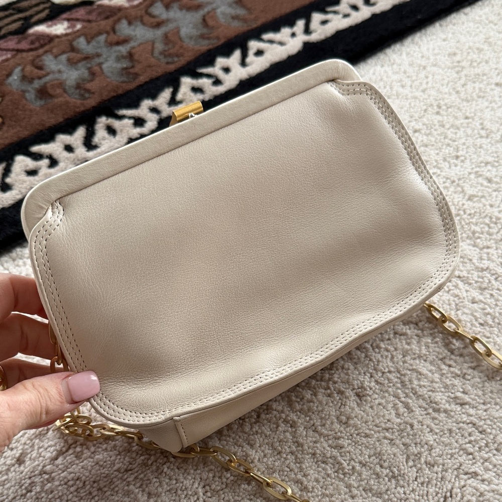 Liz Claiborne Beige Leather Crossbody/Clutch with Gold Chain